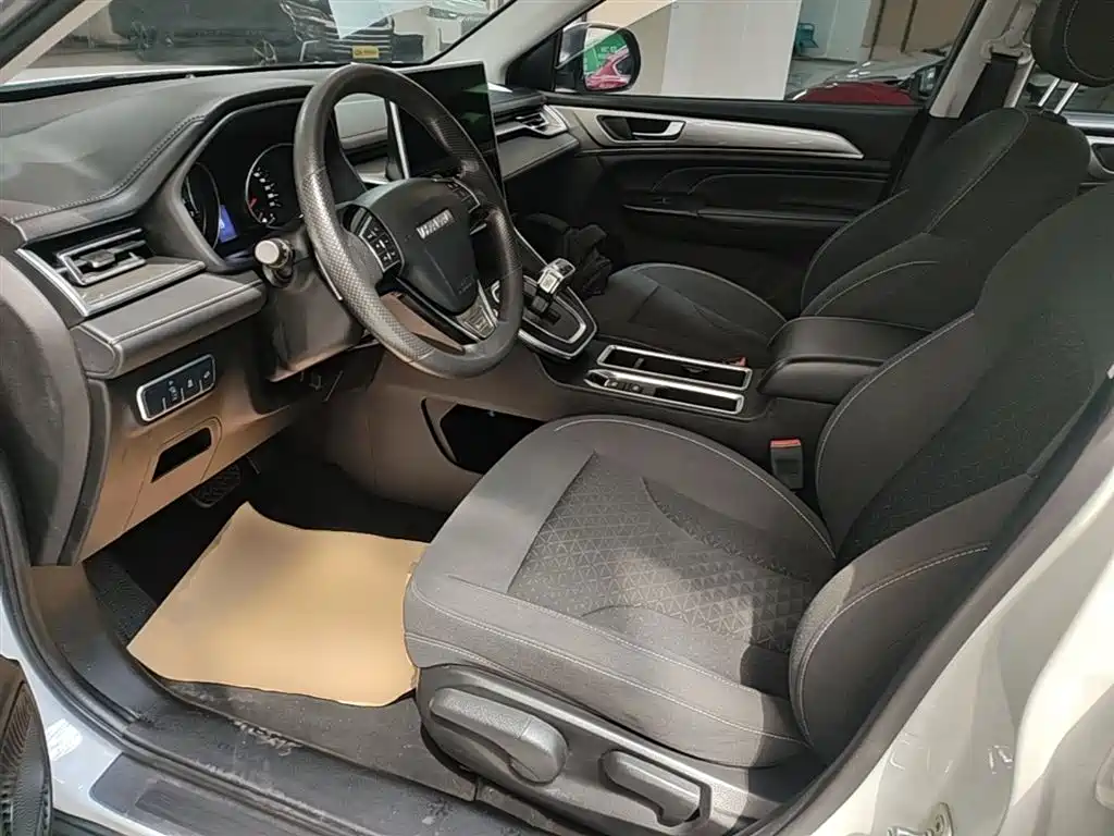 Haval M6 2021 PLUS 1.5T DCT Elite Smart Connect фото 16