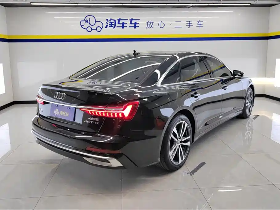 Audi A6L 2023 Facelift 40 TFSI Luxury Dynamic фото 3