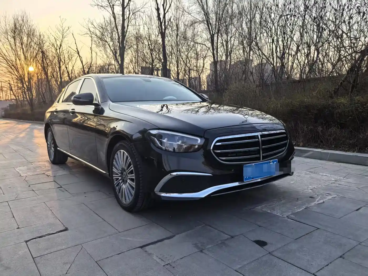  E CLASS