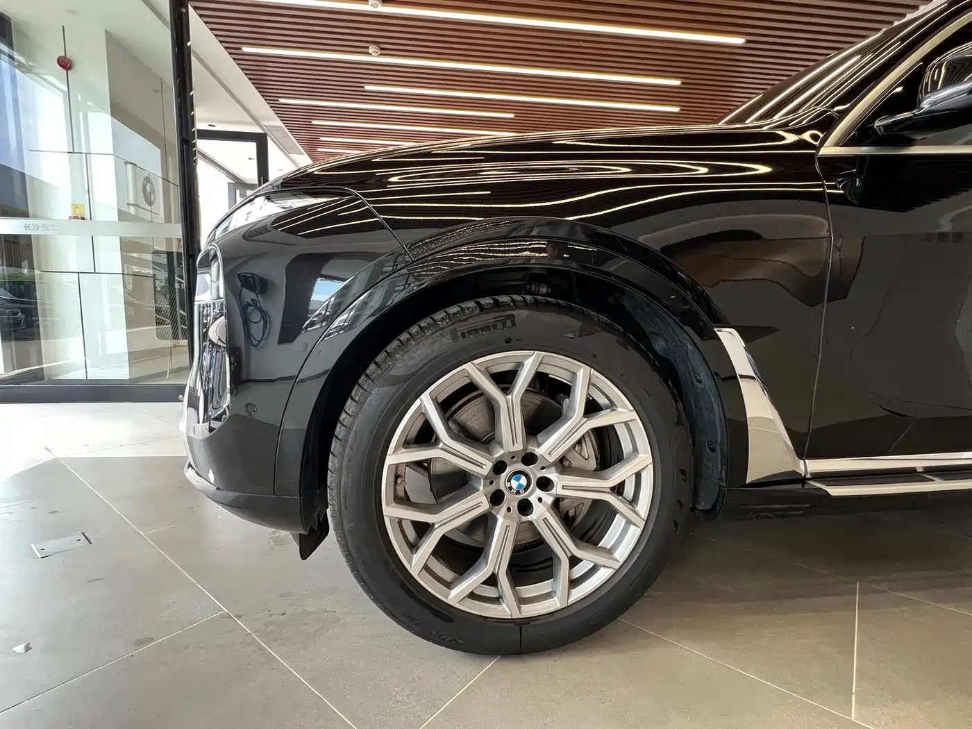 BMW X7 2023 xDrive40i Leading Luxury Package фото 7
