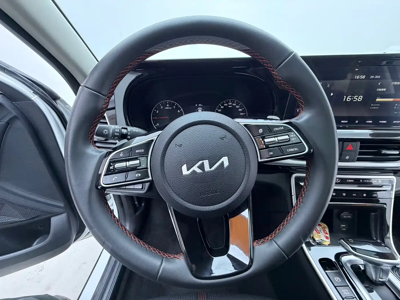 Kia KX3 Smart Run 2021 1.5L CVT Fashion Edition фото 7
