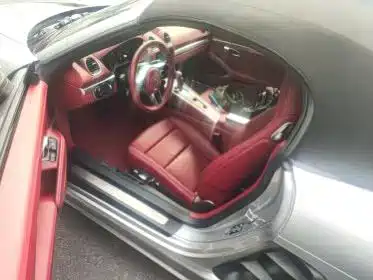 Porsche 718 2025 2022 Boxster 2.0T