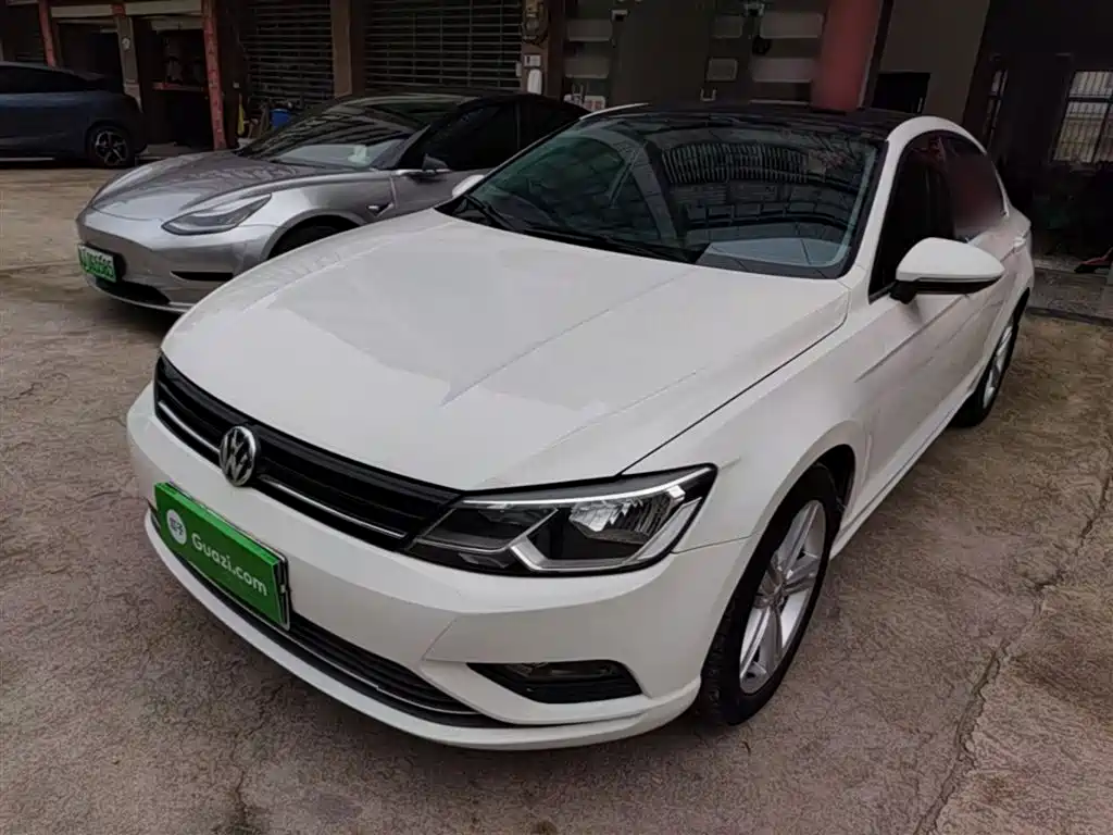 Volkswagen Lamando 2017 280TSI DSG Comfort Edition фото 2