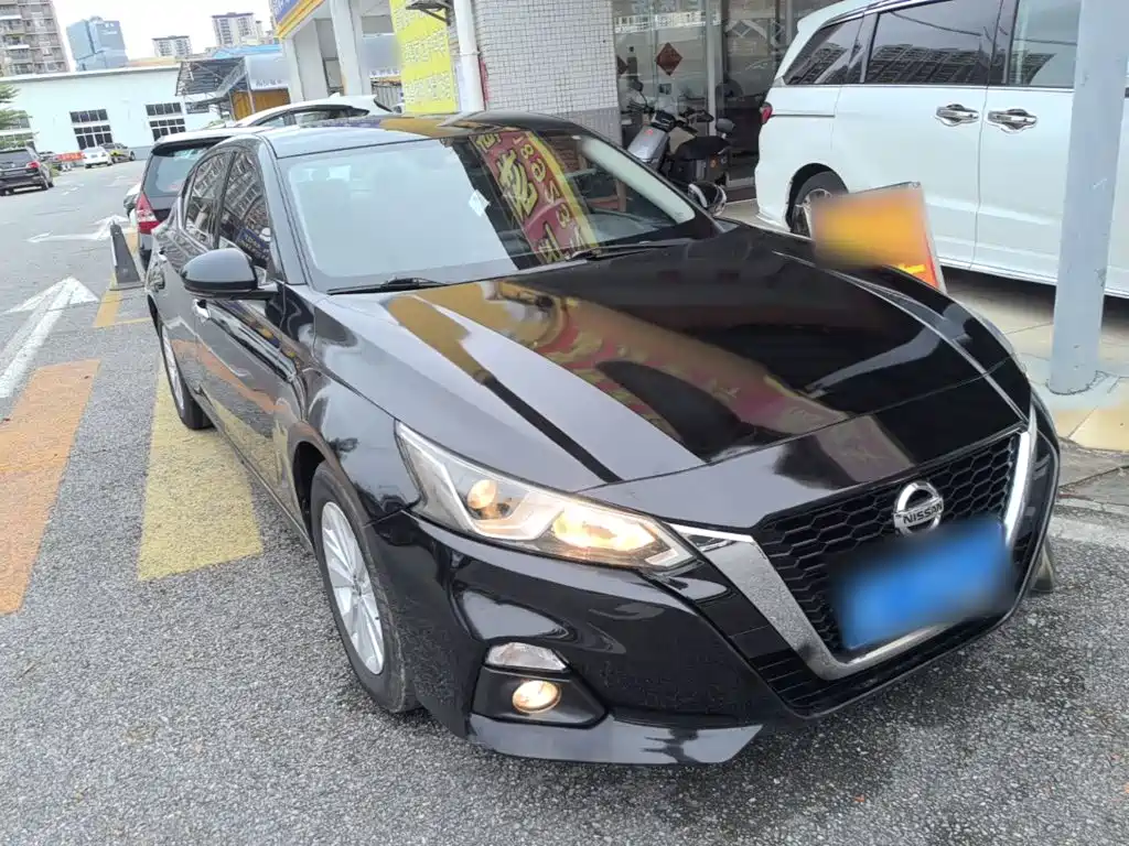 Photo 4 - Nissan Teana