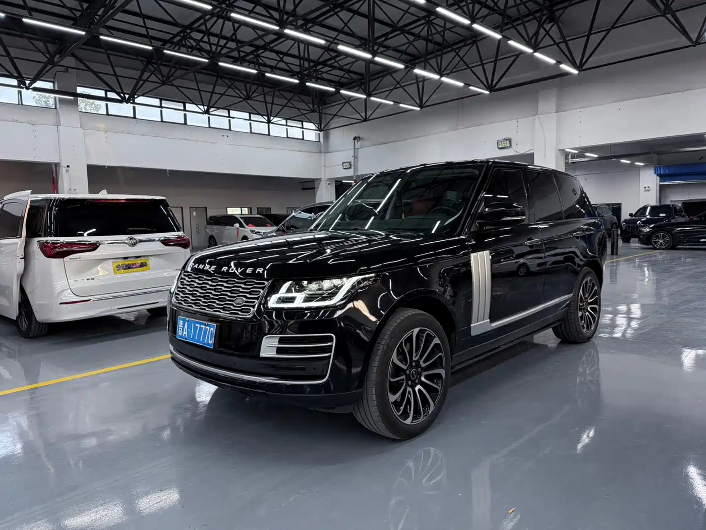 Land Rover Range Rover 2015 3.0 SC V6 Obsidian Limited Edition
