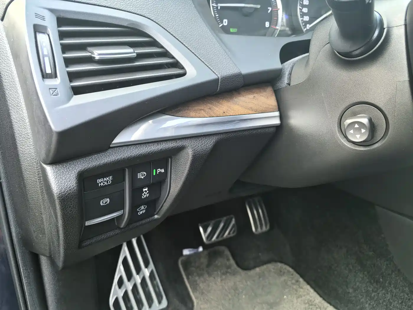 Acura MDX 2017 3.0L Enjoy Ride Edition фото 26