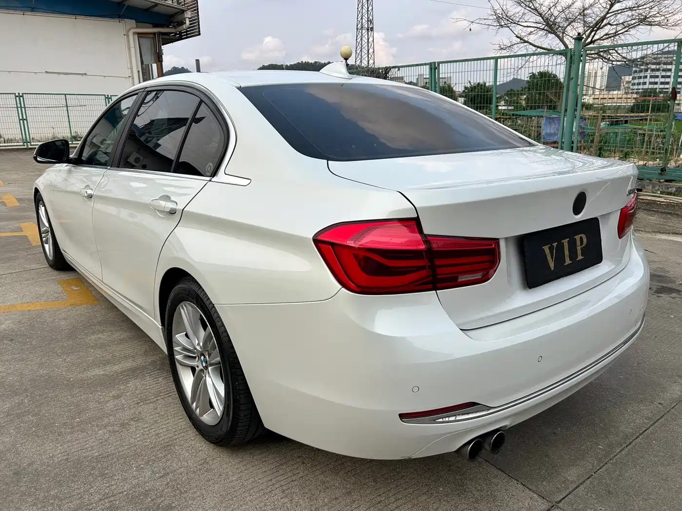 BMW 3 Series 2017 320Li Fashion фото 6