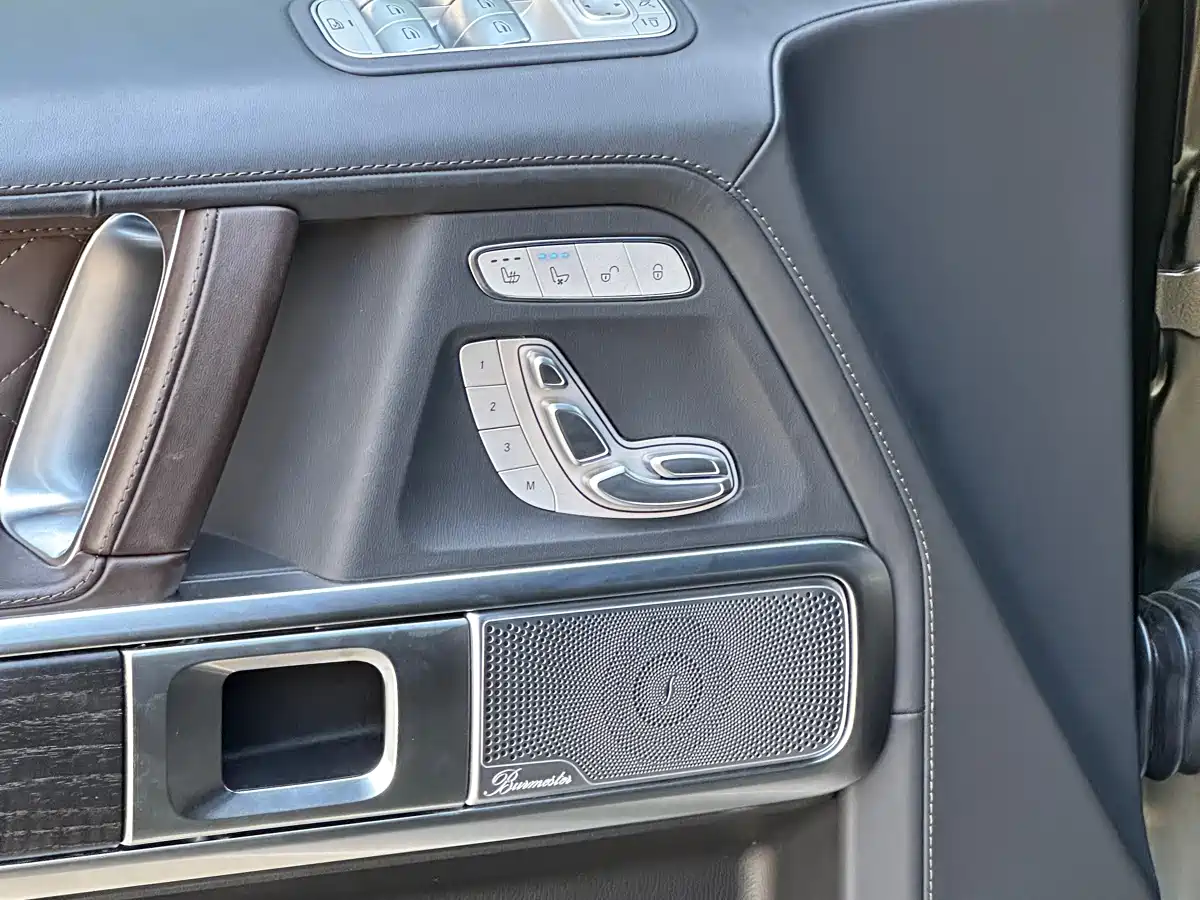 Mercedes-Benz G-Class 2024 G 500 Collector's Edition фото 24