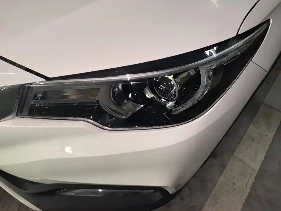 MG ZS 2017 2017 1.5L Auto Premium Internet Edition