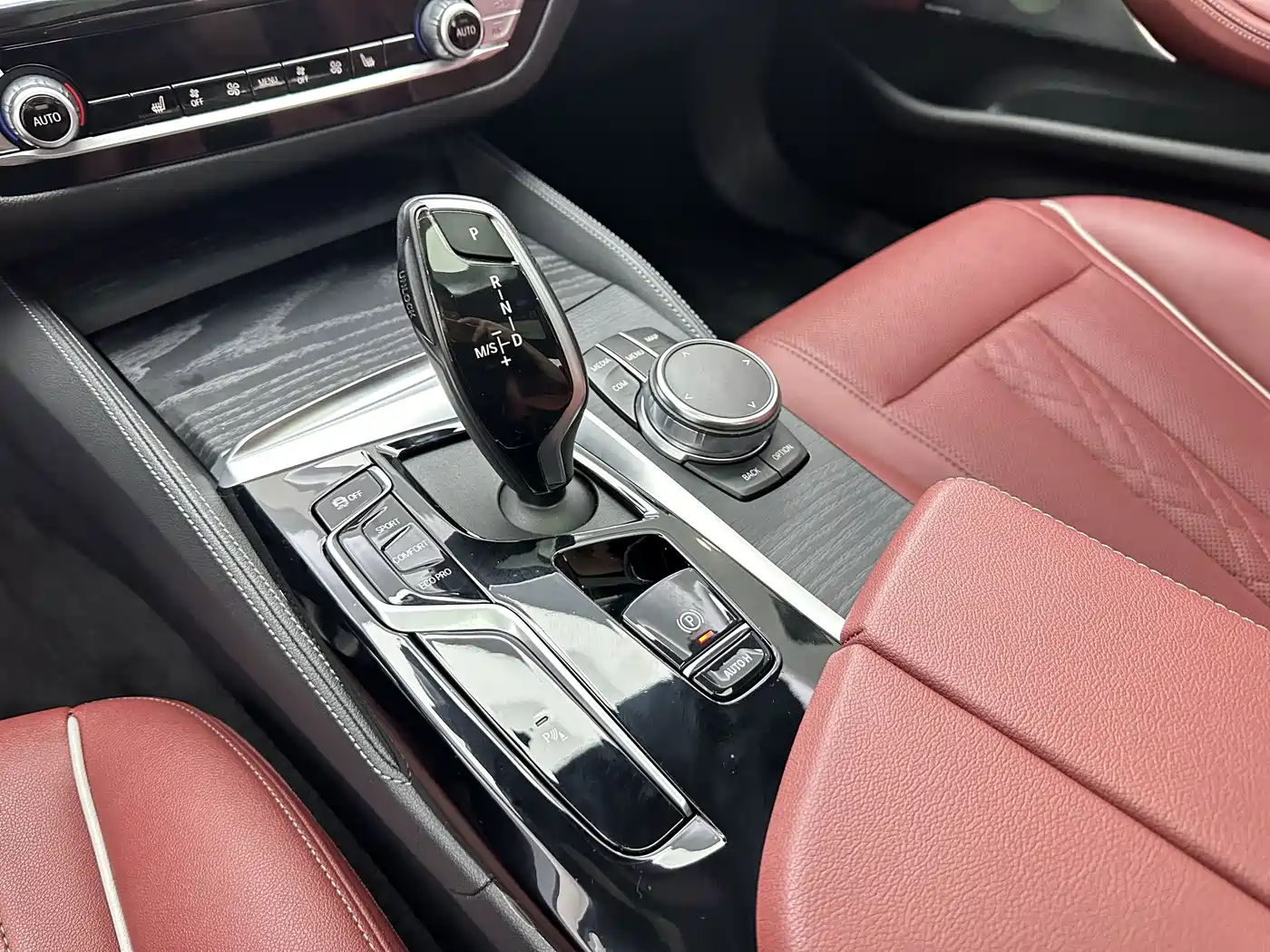 BMW 5 Series, миниатюра 18