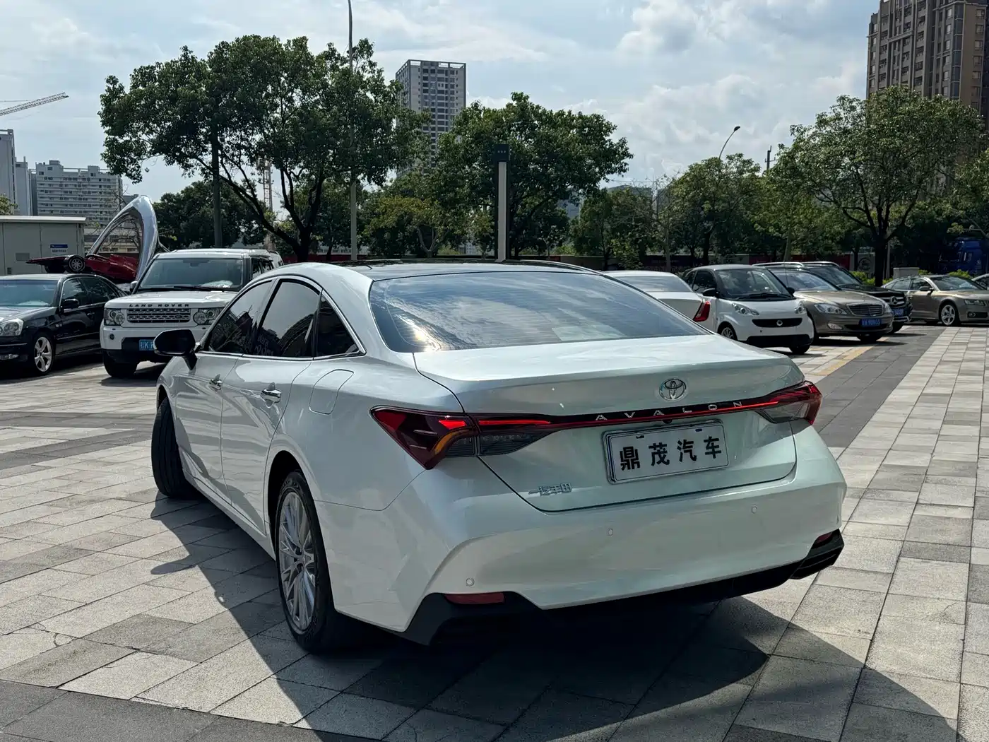 Toyota Avalon 2026