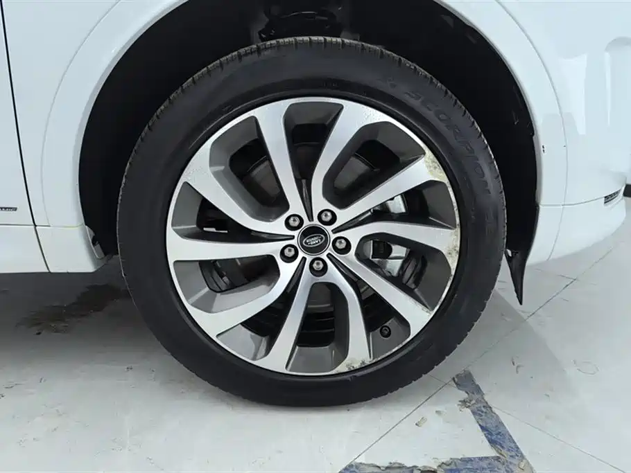 Land Rover Discovery Sport 2020 249PS R-Dynamic Performance фото 6