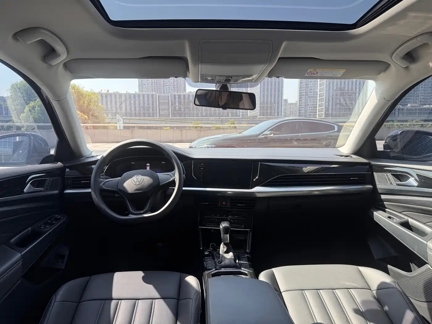 Volkswagen Passat New Energy 2023 430PHEV Hybrid Elite фото 15