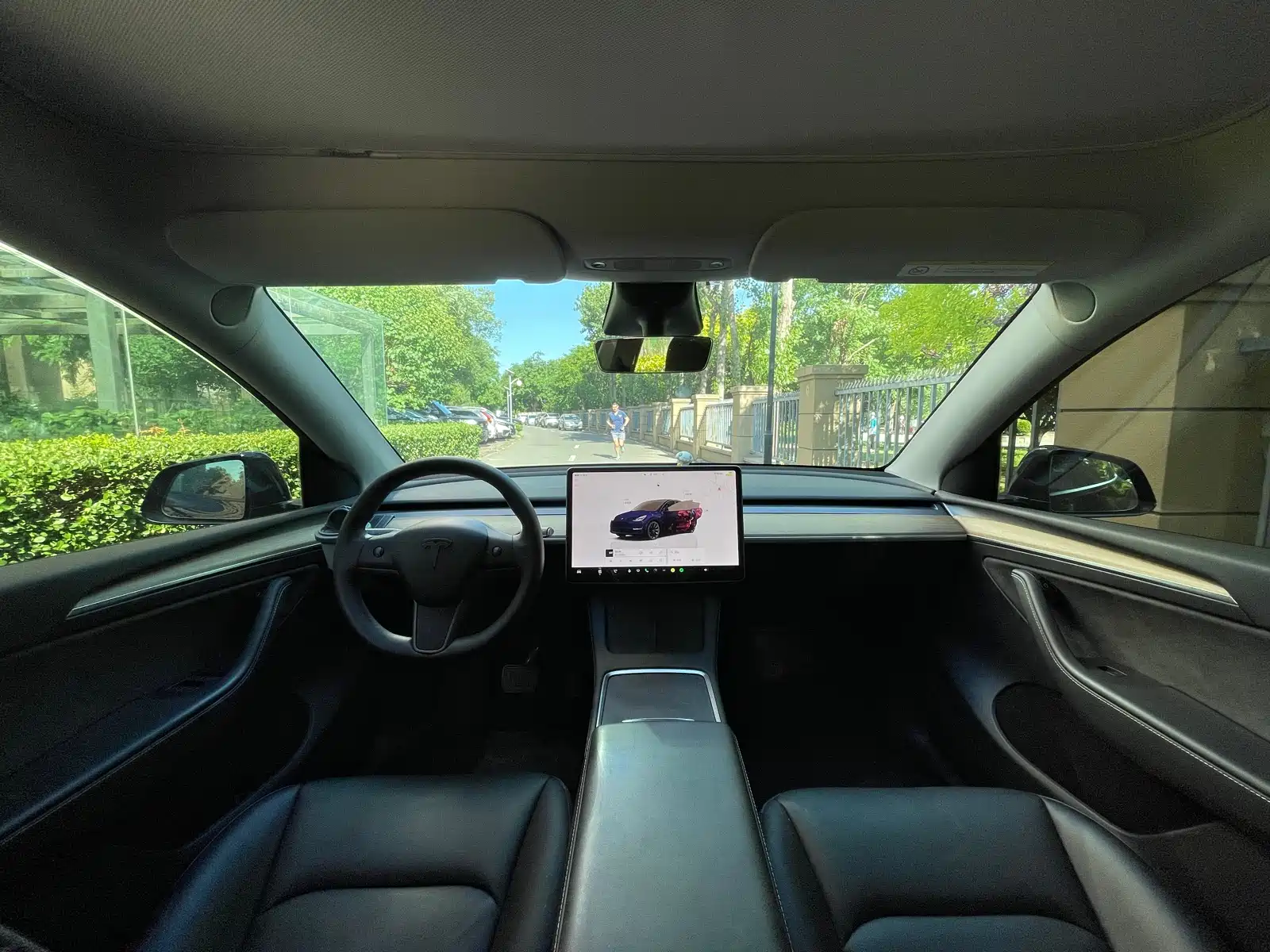 Фото 6 - Tesla Model Y