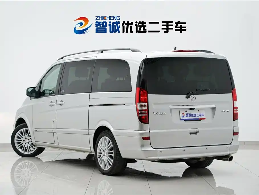 Mercedes-Benz Viano 2013 3.5L Haochi Edition фото 36