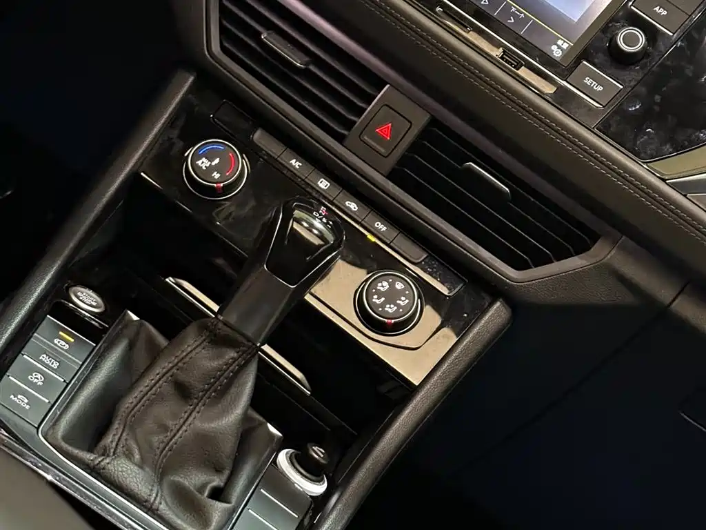 Volkswagen Sagitar 2020 280TSI DSG Comfort China VI фото 20
