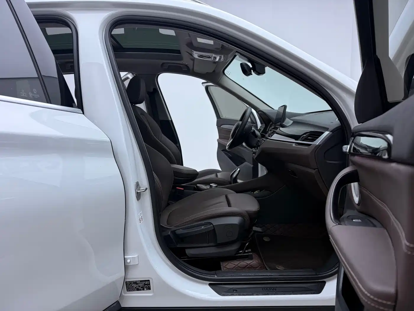 BMW X1 2021 sDrive20Li Fashion фото 14