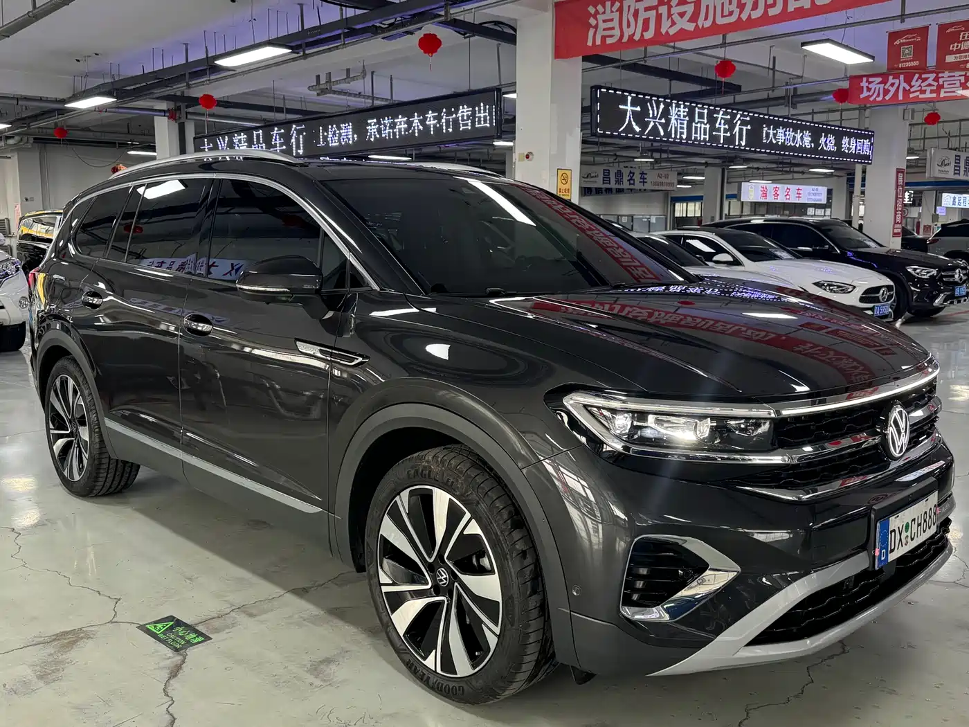 Volkswagen Talagon 2024 380TSI 4WD Premium Comfort Pro Edition 6-Seater фото 3