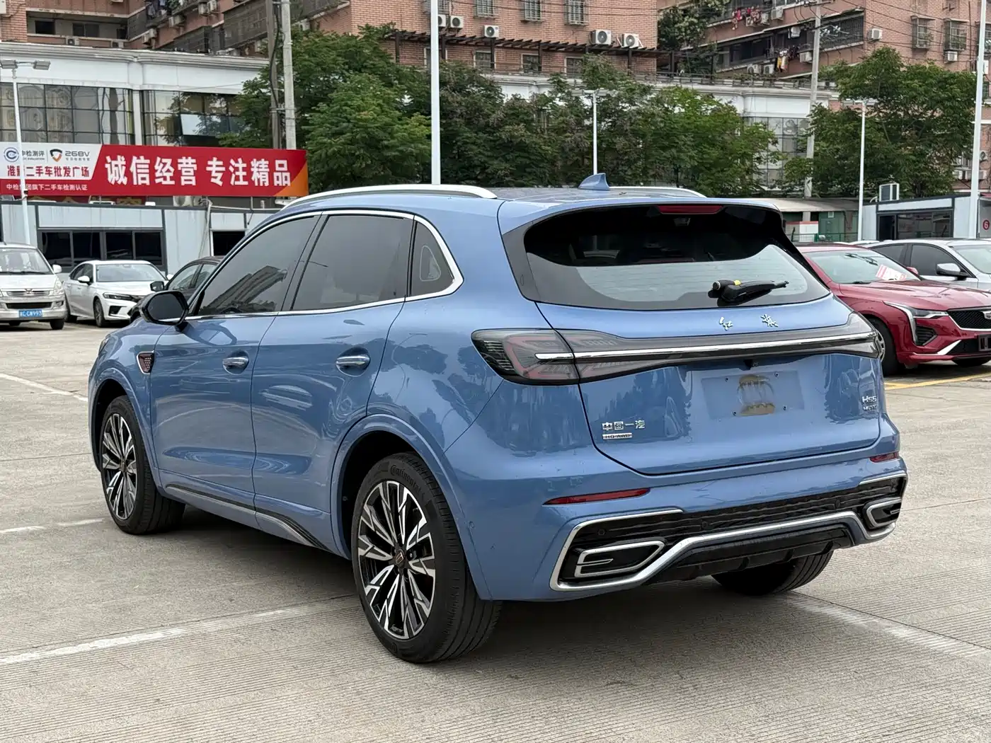Hongqi HS5 2023 2.0T 4WD Flag Leader Pro фото 6