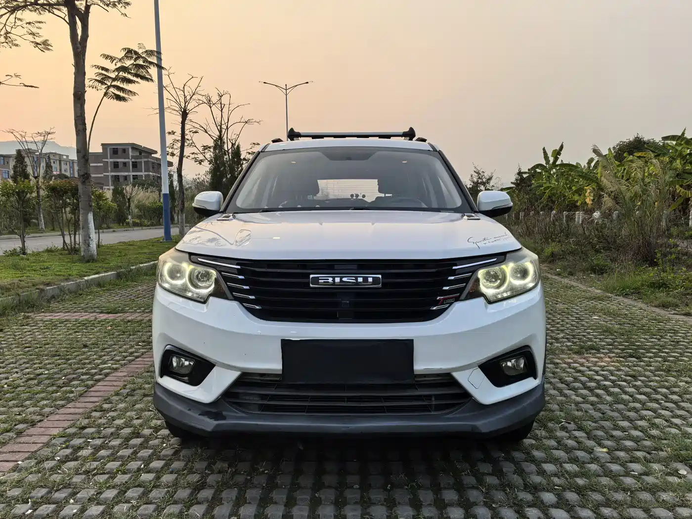 Bisu Auto Bisu T3 2017 2017 1.3T Manual Luxury