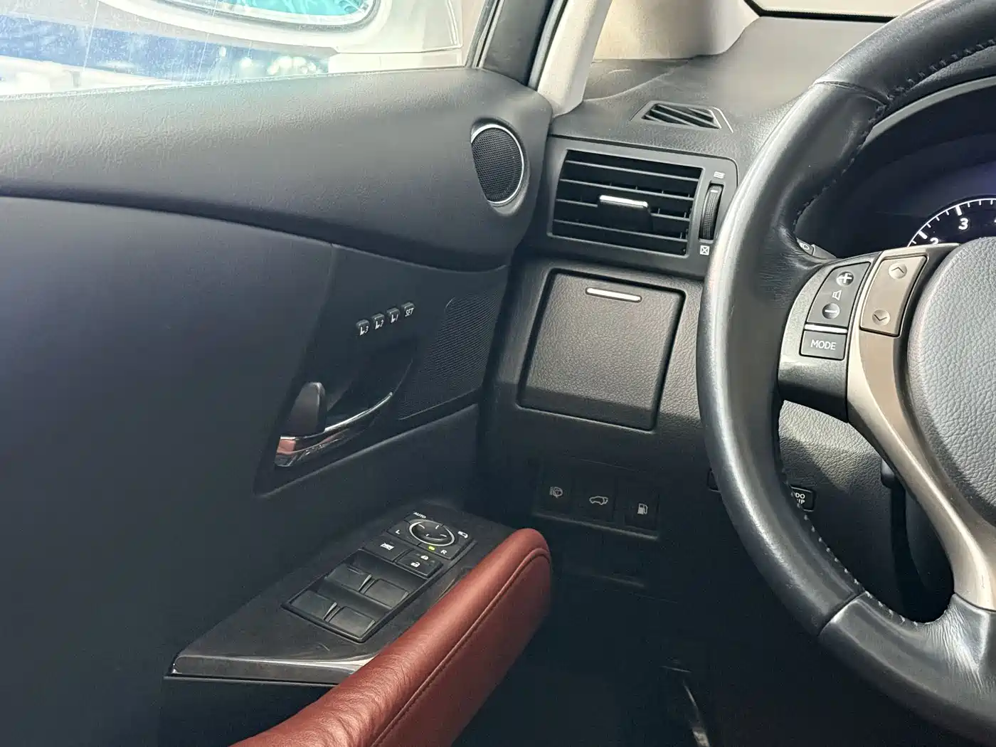 Lexus RX Classic 2013 Model 270 Luxury фото 14