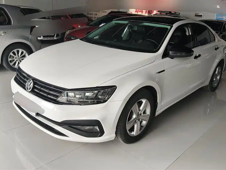 Volkswagen Lamando 2021 230TSI DSG Fashion Edition