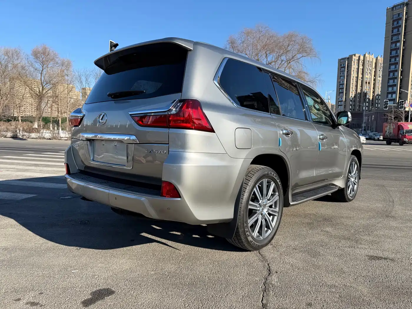 Lexus LX 2016 570 Luxury Premium Edition фото 6