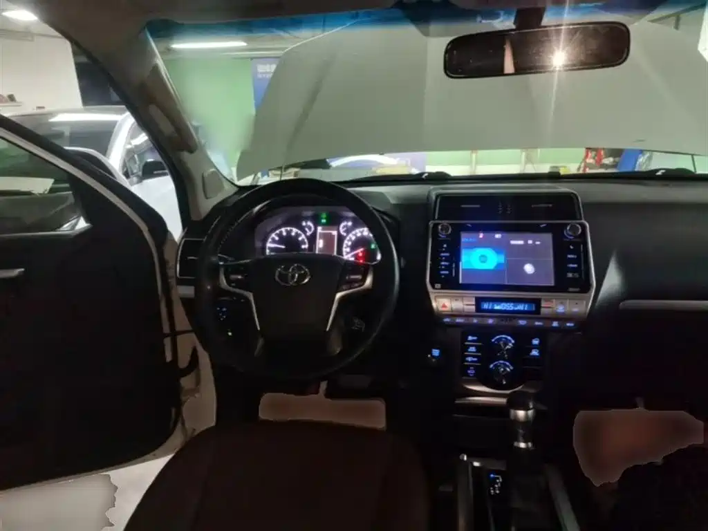 Toyota Prado 2018 3.5L Auto TX-L фото 11