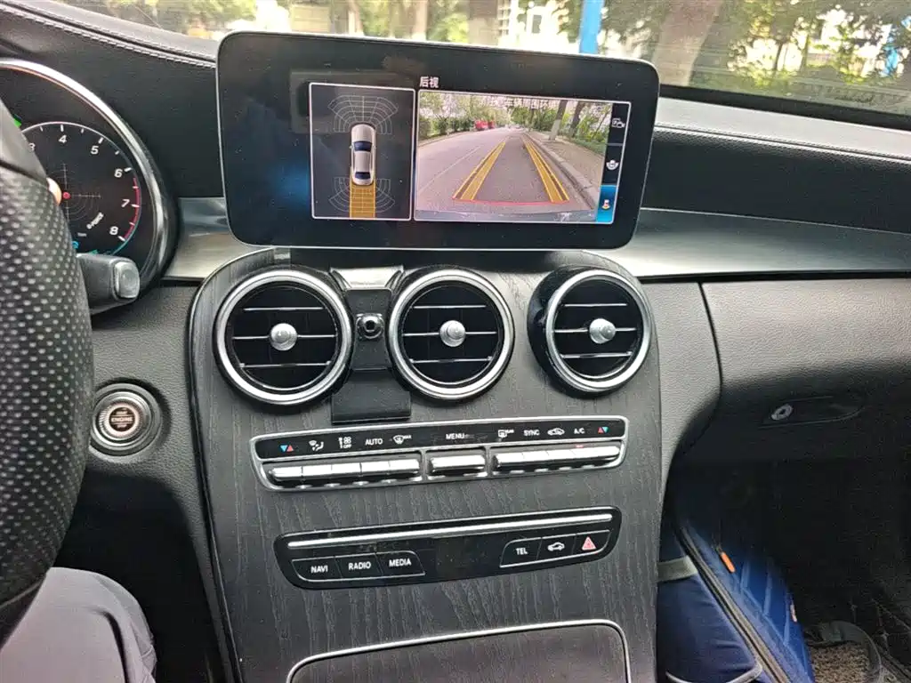 Mercedes-Benz C-Class 2020 C 260 L Sport фото 13