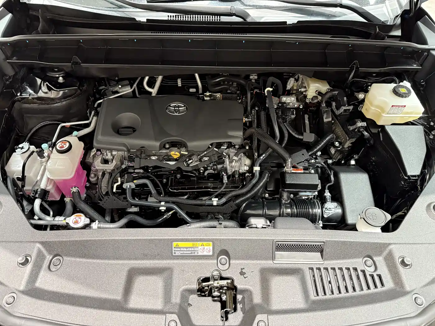 Toyota Highlander 2024 2023 2.5L Smart Hybrid Dual Engine FWD Elite 7-Seater