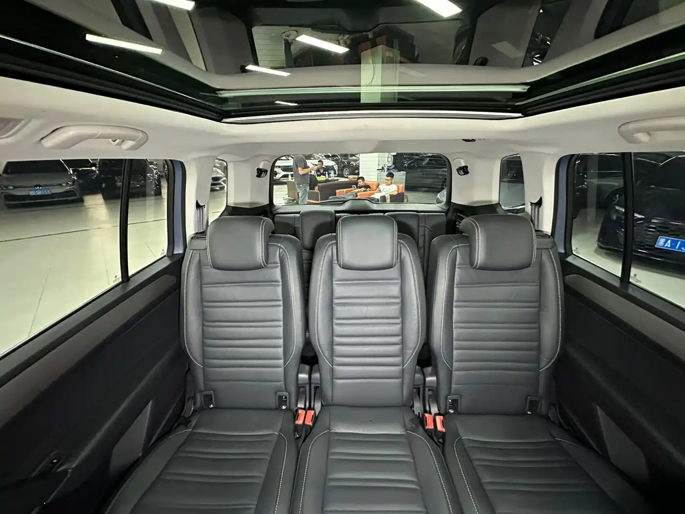 Volkswagen Touran 2022 2021 Touran L 280TSI DSG Cross Luxury 7-Seater