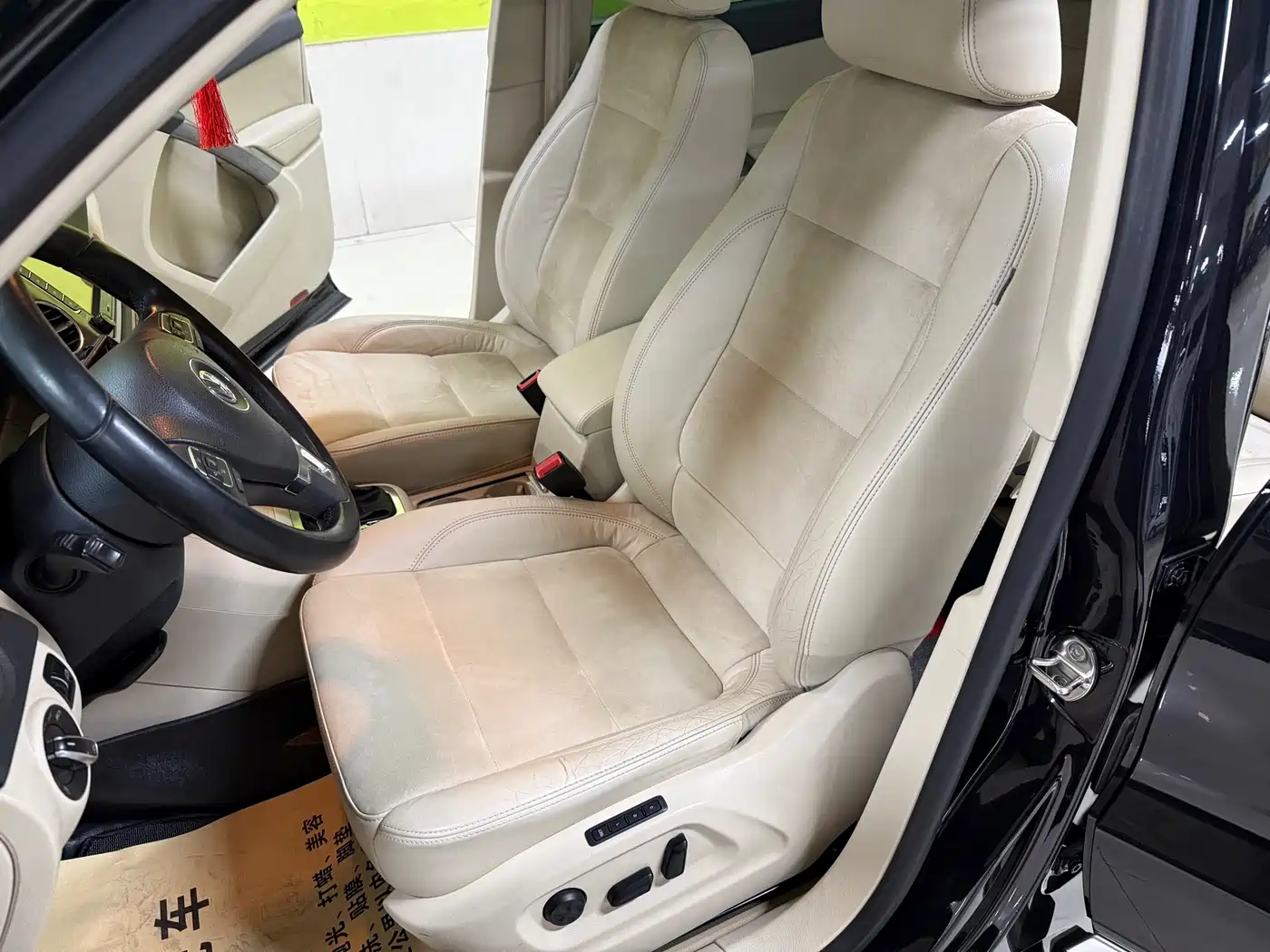 Volkswagen Tiguan 2012 2.0TSI Automatic 4WD Flagship Edition фото 10
