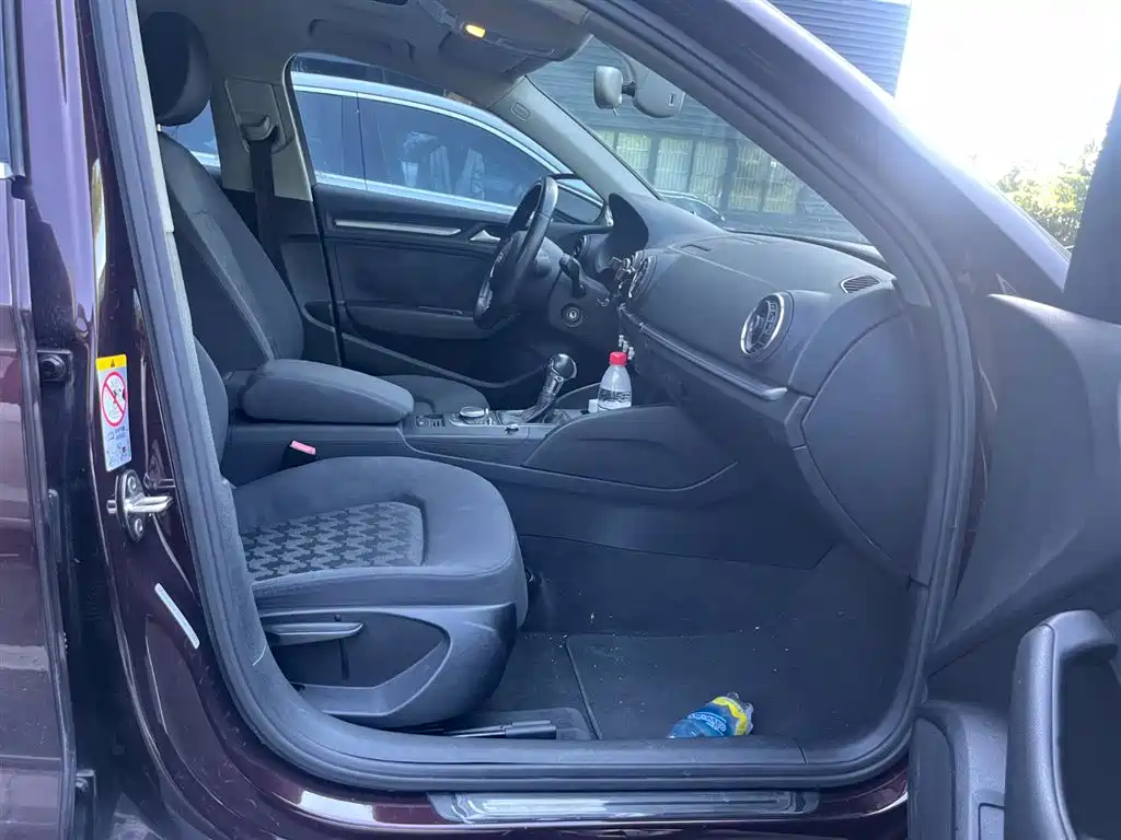 Audi A3 2014 Limousine 35 TFSI Auto Trend фото 9