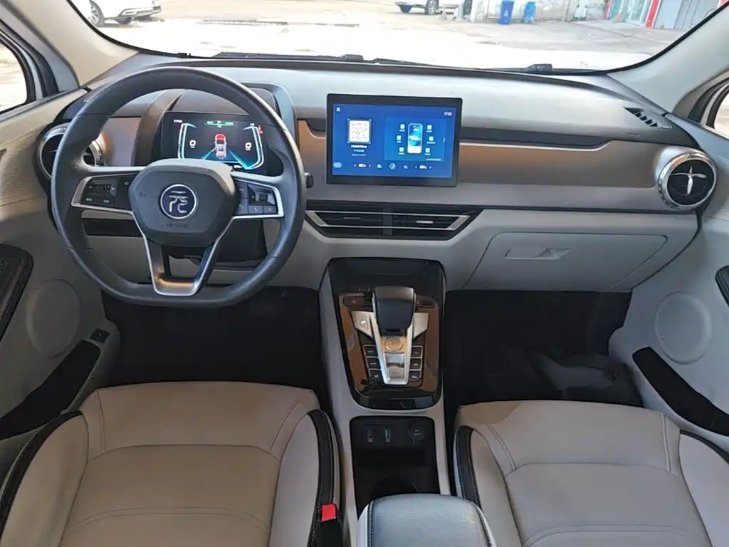 BYD Yuan Pro 2021 2021 401KM Luxury Model