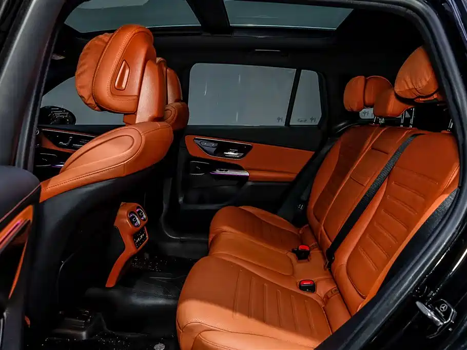 Mercedes-Benz GLC 2024 Facelift GLC 300 L 4MATIC Sport 5-seater фото 10