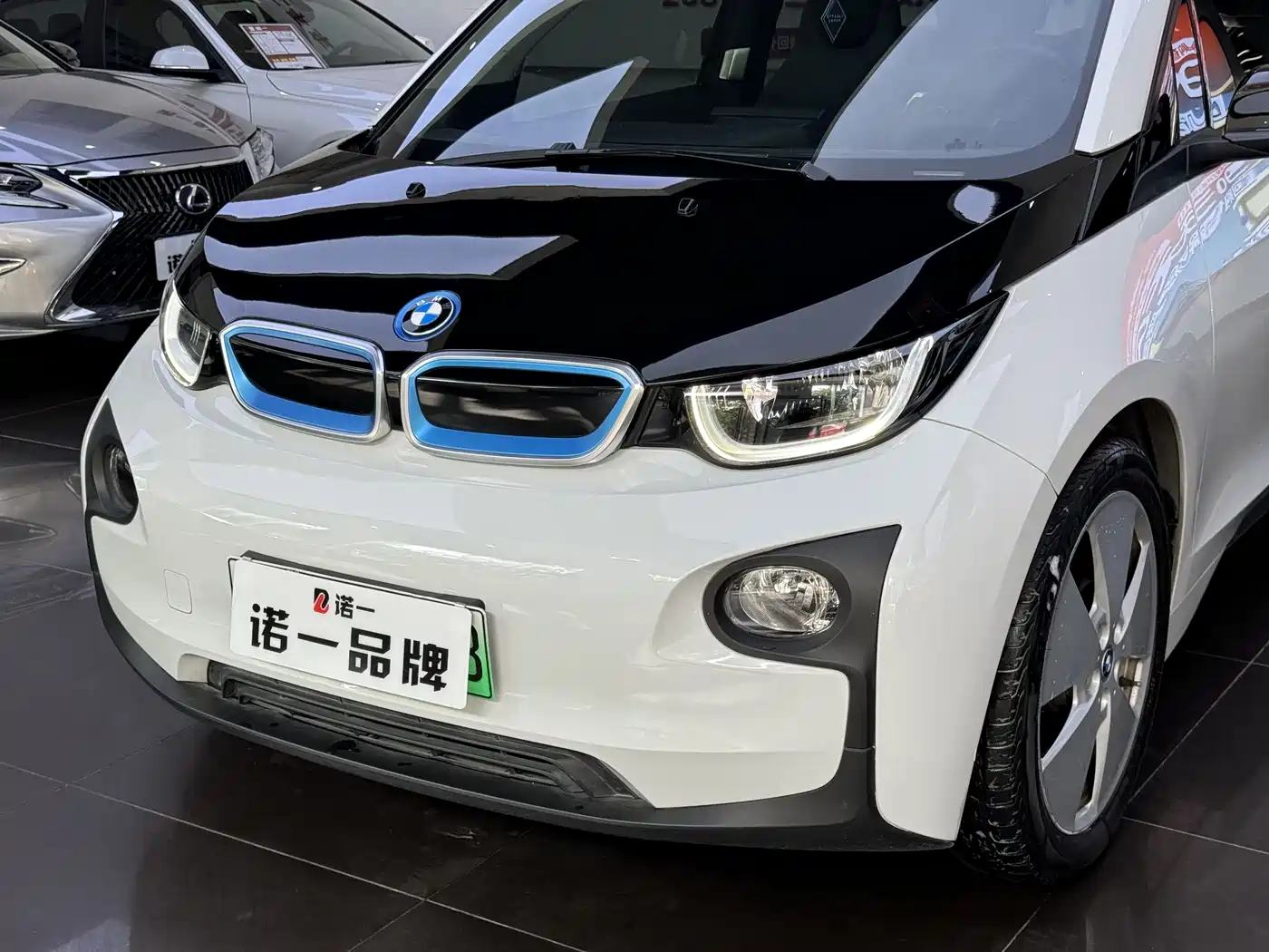 BMW I3