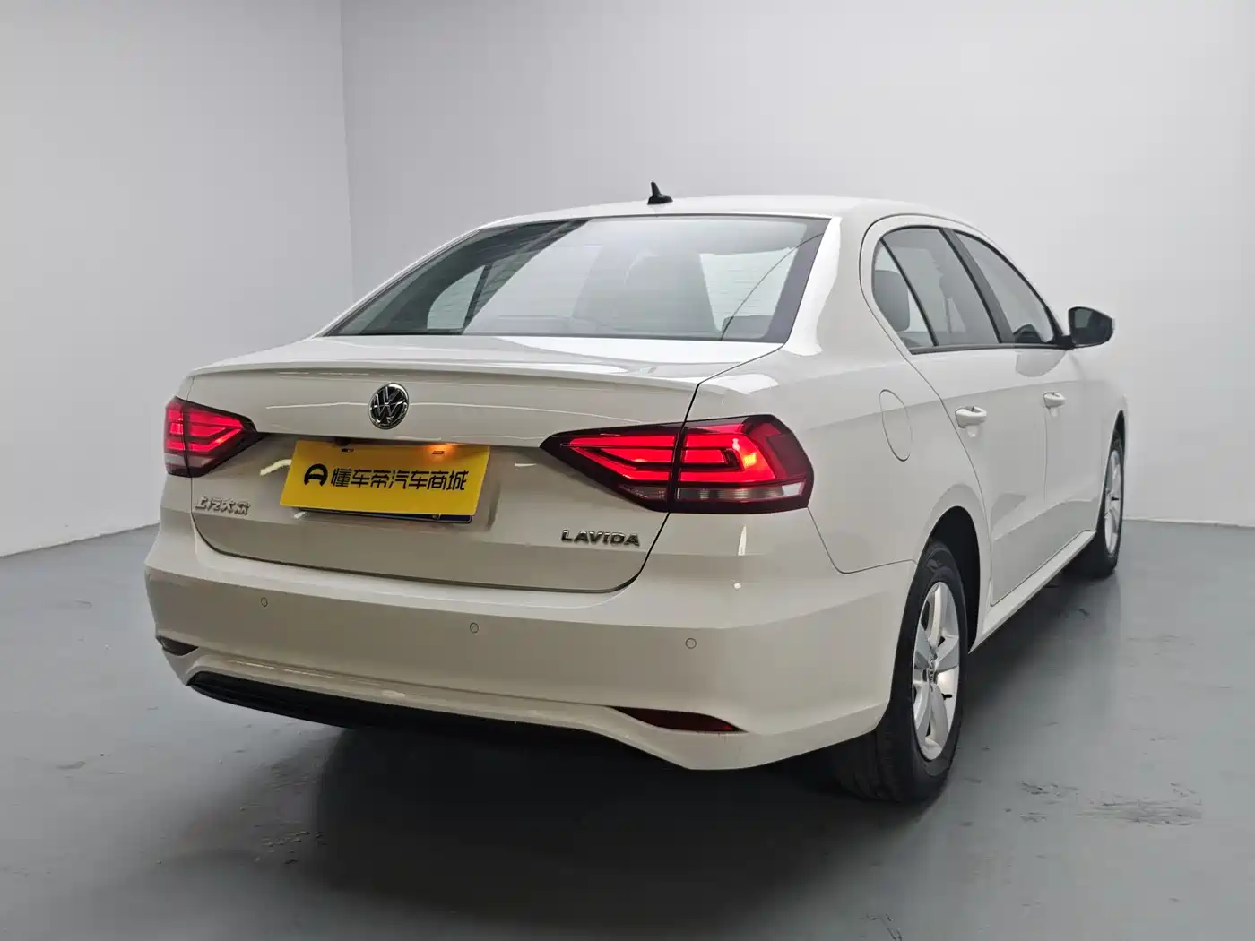 Volkswagen Lavida 2019 1.5L Automatic Trend Edition China VI фото 5