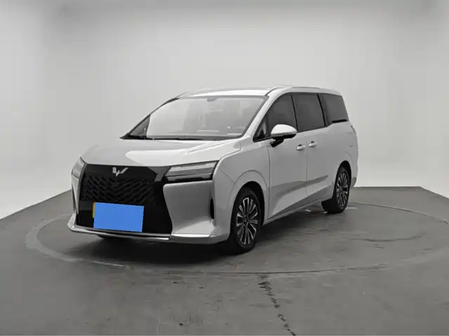 Wuling Motors Xingguang 730 New Energy 2025 Model Plug-in Hybrid Base Version