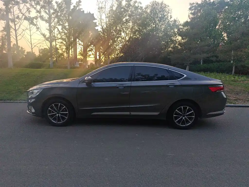 Geely Borui 2021 2021 1.8T Pilot Edition+