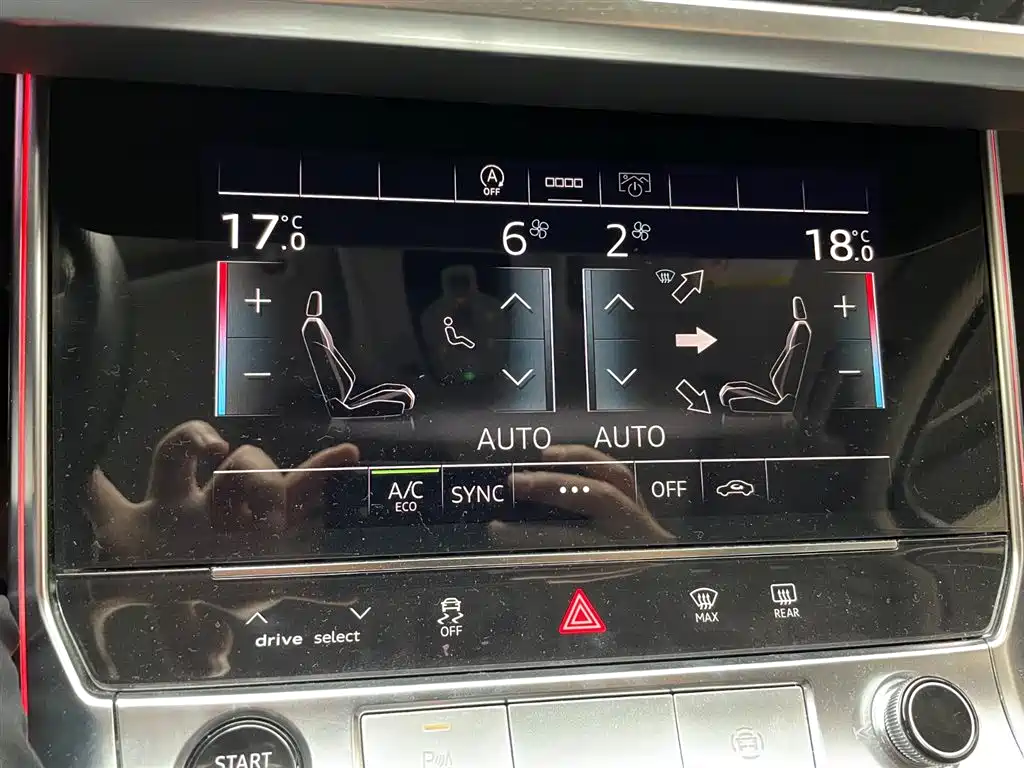 Audi A6L 2024 45 TFSI Premium Elegance фото 12