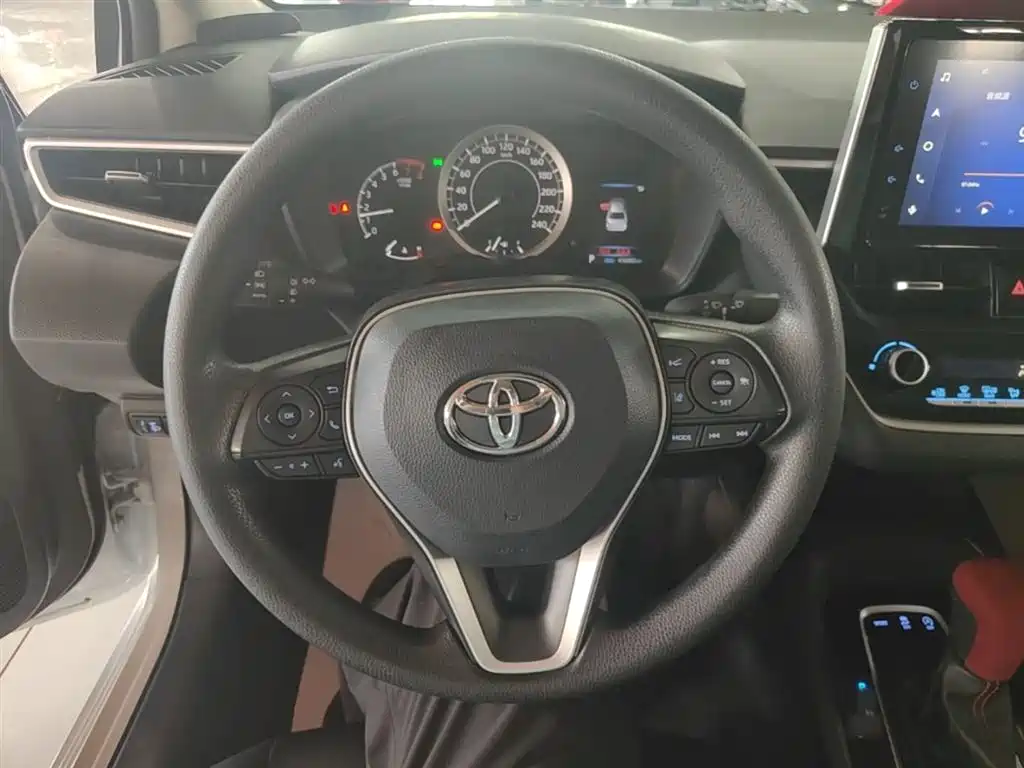 Toyota Corolla 2021 1.2T S-CVT Elite PLUS Edition фото 11