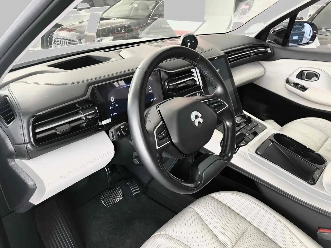 NIO ES8 2018 2018 Founder Edition
