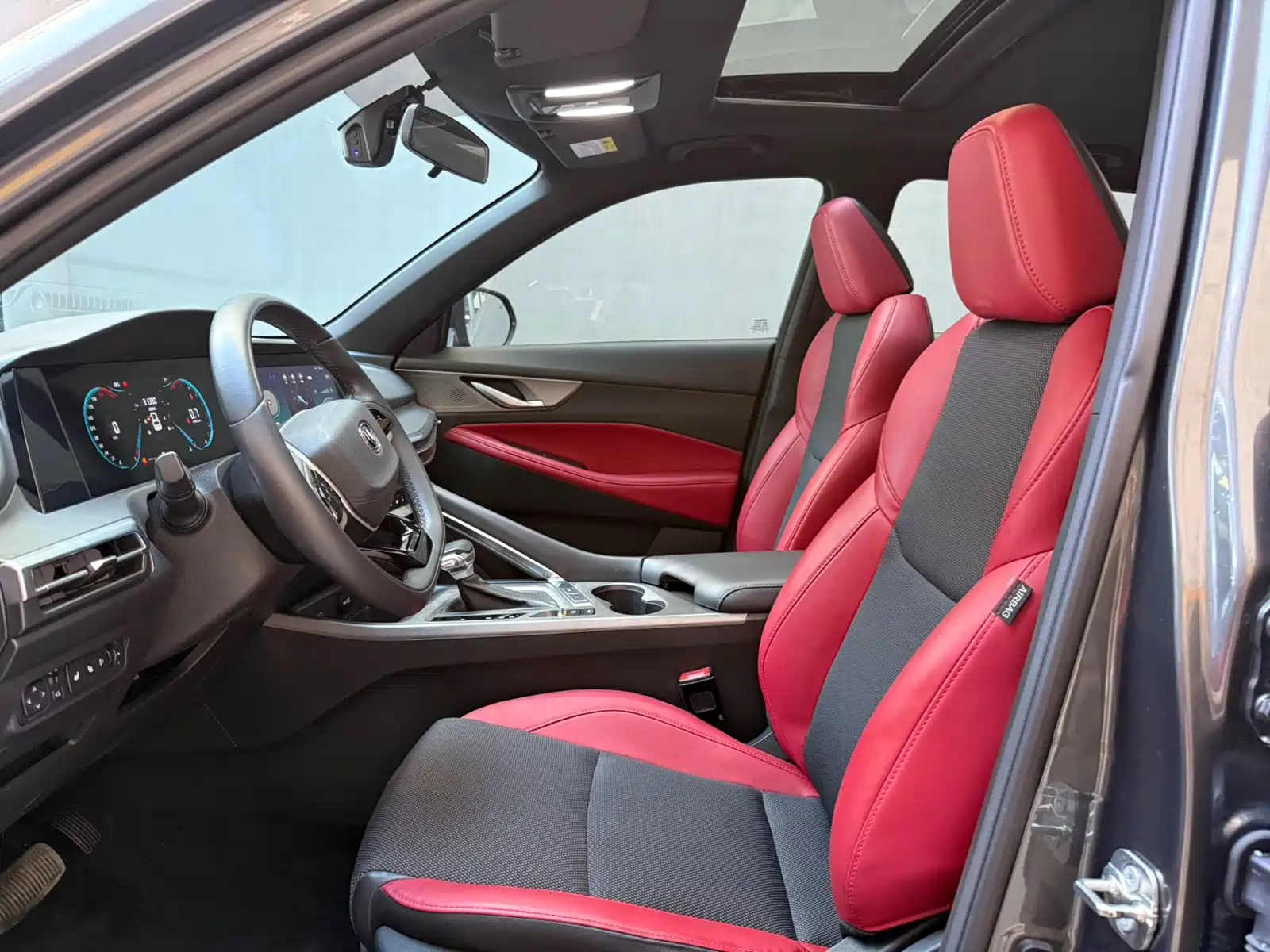Photo 9 - Changan CS35 PLUS