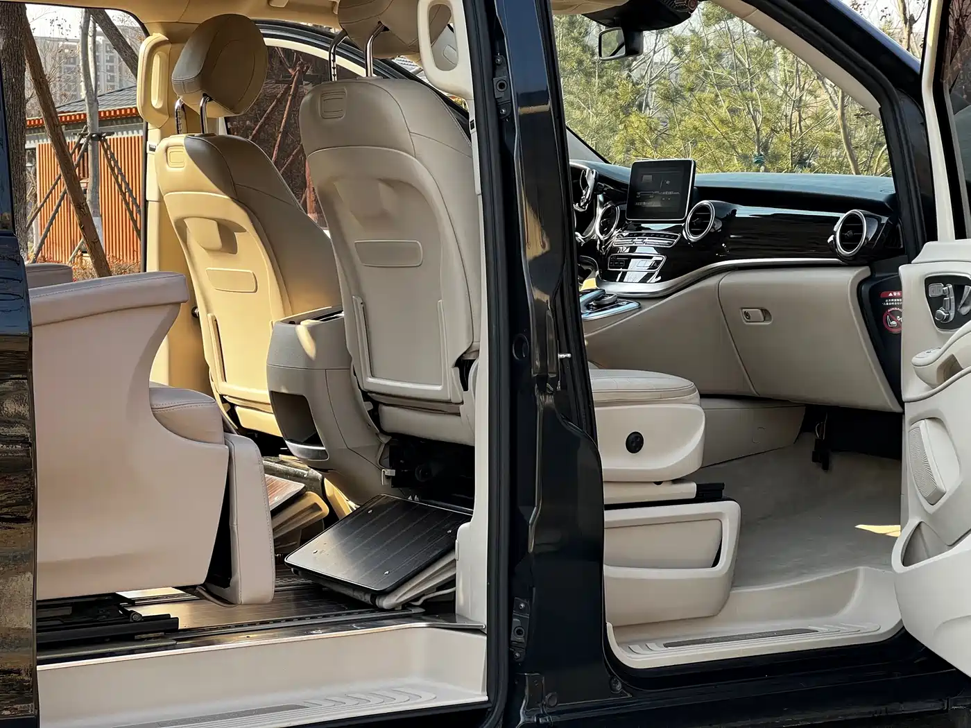 Mercedes-Benz V-Class 2018 V 260 Pilot Edition China V фото 10