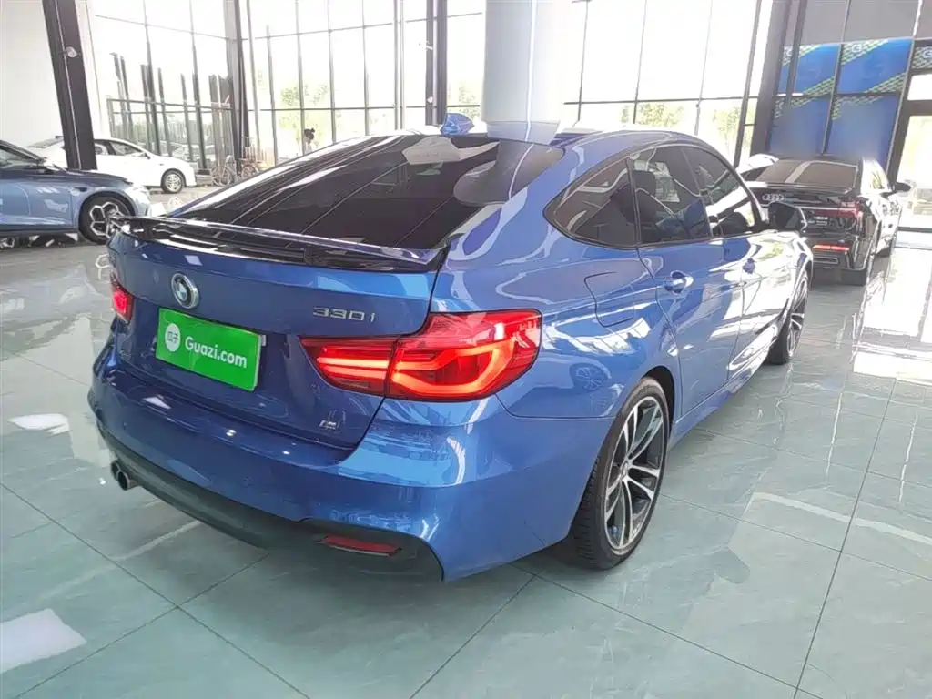 BMW 3 Series GT 2017 330i xDrive M Sport фото 7