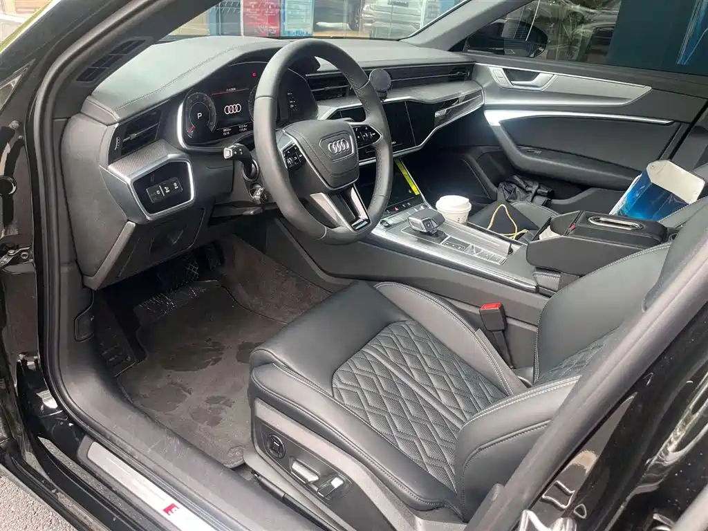 Audi A6L 2025 45 TFSI Premium Sport фото 7