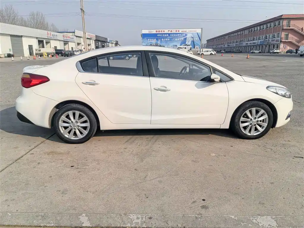 Kia K3 2015 1.6L Automatic GLS фото 14