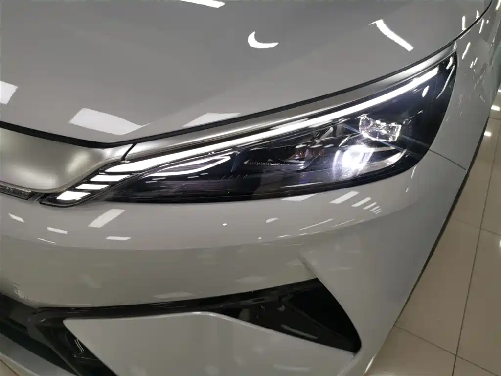 BYD Yuan PLUS 2025 Smart Drive 510KM Surpass Edition фото 15