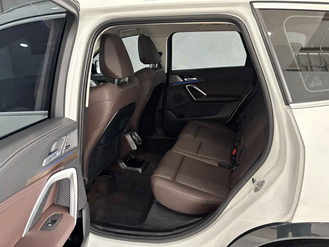 BMW X1 2024 xDrive25Li X Design Package фото 25