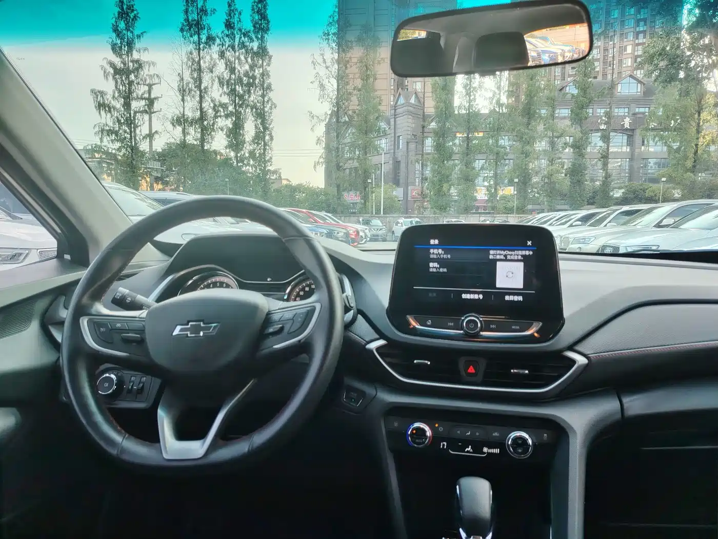 Chevrolet Volando 2023 2020 Mild Hybrid Redline 530T Automatic Premium Edition (5+2 seater)